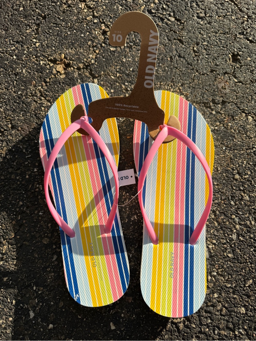Old Navy Rainbow Flip Flops Size 10 Womens Sandals Beach Shoes NWT
